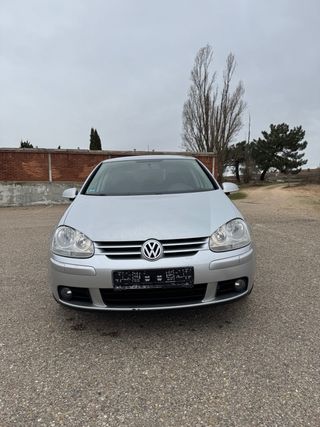 Volkswagen Golf 2.0TDI 140 CV