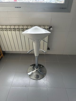 Taburete de bar regulable blanco
