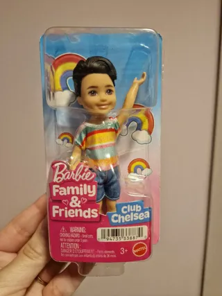 Muñeco Barbie Club Chelsea Koji