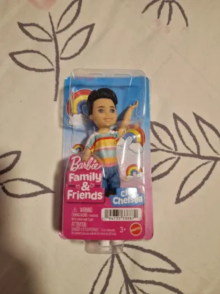 Muñeco Barbie Club Chelsea Koji