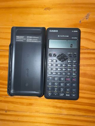 Calculadora Casio fx-82MS 2a edición