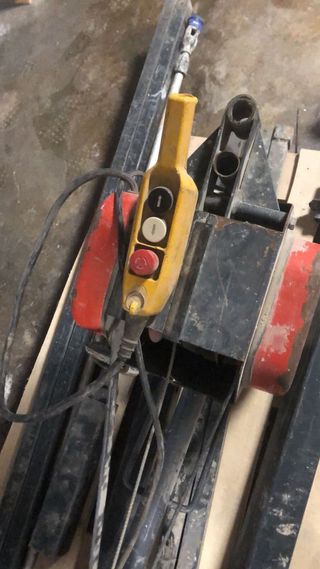 Elevador Cargador Cama Monor 2003