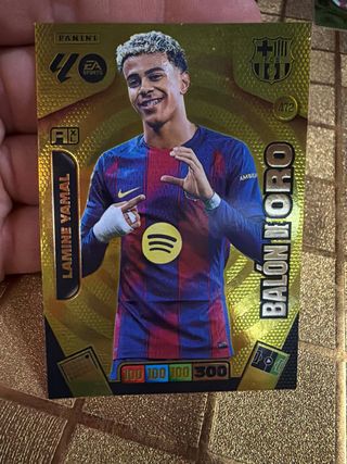 Carta Panini Balón de Oro Lamine Yamal