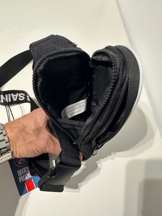 Riñonera PSG Paris Saint-Germain Negra