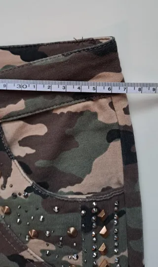 Pantaloni felpa Wit Authentic Girl camouflage L