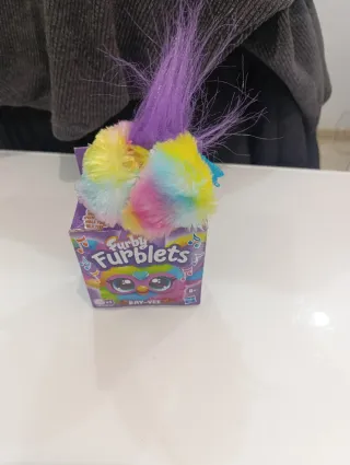 Furby Furblets Ray-Vee Juguete Arcoíris