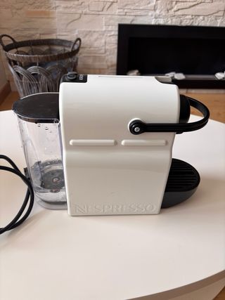 Cafetera Nespresso Krups Perfecta + cápsulas