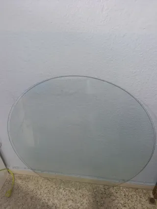 Cristal para mesa redonda, 90 cm de diámetro.