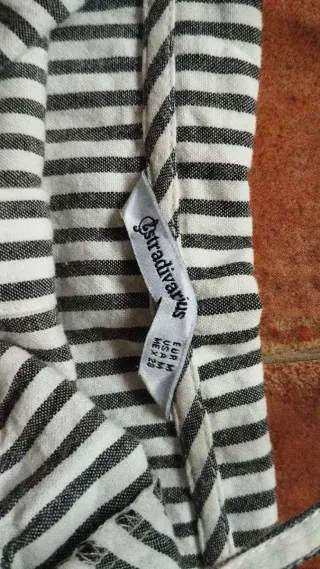 Mono largo Stradivarius rayas marineras y lino