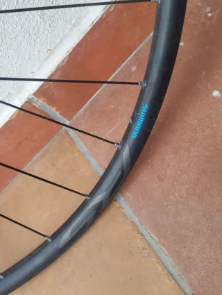 Ruedas Shimano RS171