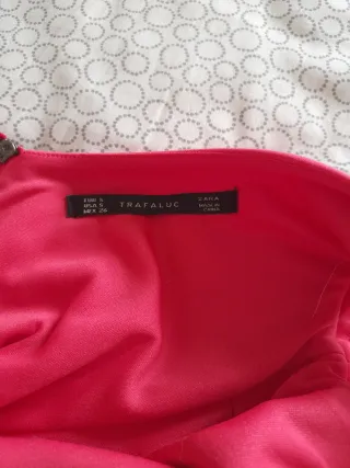 Vestido fiesta coral con pedrería