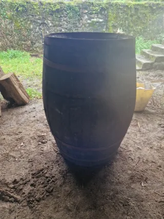 Barril de madera para vino (DECORACION)