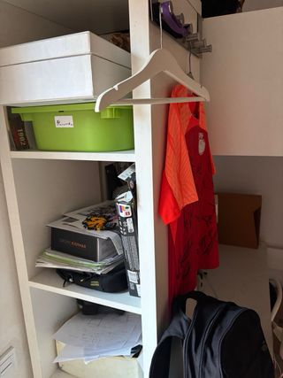 Litera Smastad Ikea Blanca, escritorio y armario