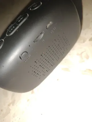 Altavoz Bluetooth Aiwa bs-110 de 10w.color negro