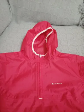 Chubasquero niña Quechua rojo Talla pequeña (12-14