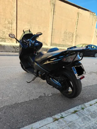 Yamaha Tmax XP 500 Negra