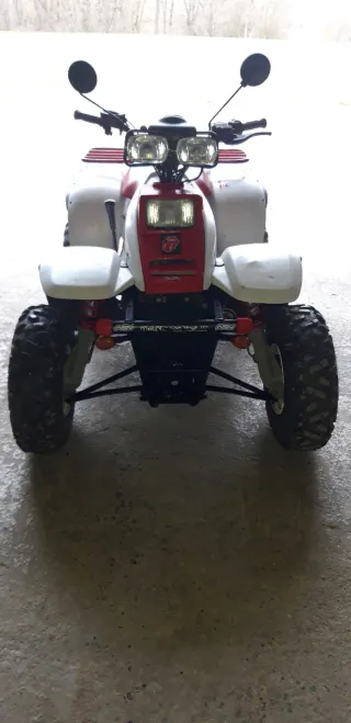 Polaris Trail Boss 325 Quad