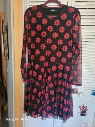 Vestido Desigual Flores Rojas Talla XL