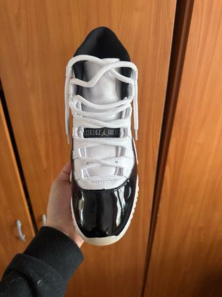 Air Jordan 11 Retro Gratitude Talla 43