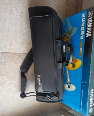 Trompeta Yamaha YTR 2330