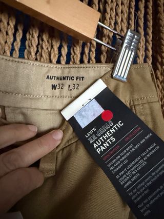 Pantalón Chino Levi's Beige