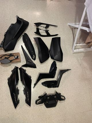 Conjunto de carenados  Yamaha XMAX 125 Tech