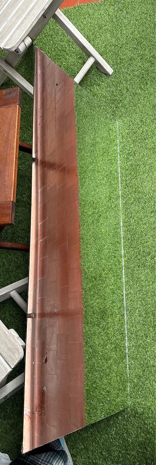 Espejo sin marco.  Ideal para un armario