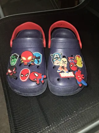 Crocs Niñ@s Marvel