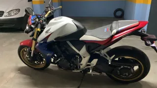 Honda CB1000R Tricolor