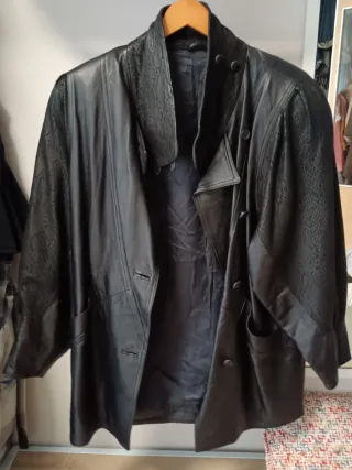 Chaquetón vintage piel negro