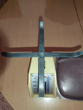 Báscula Vintage Beige