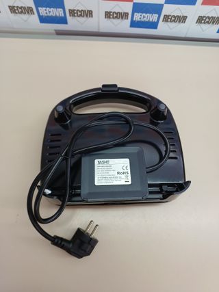 Sandwichera YASHE 750W Grill Antiadherente