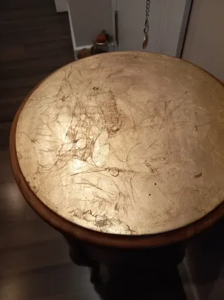 Mueble auxiliar redondo madera y oro