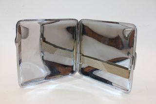 Splendido astuccio portasigarette antico inglese