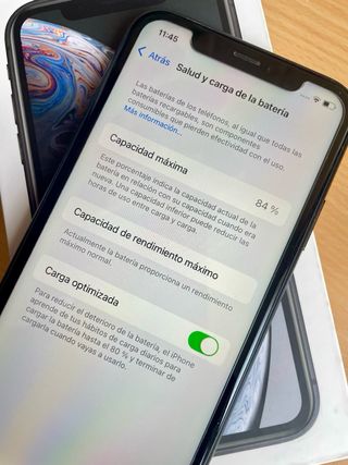 iPhone XR 64GB Negro con Caja