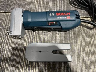 Sierra de corte de espuma profesional Bosch GSG300