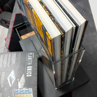 Planeta Único, sin usar lo compre por 320€,