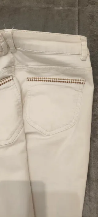 Pantalón vaquero blanco
