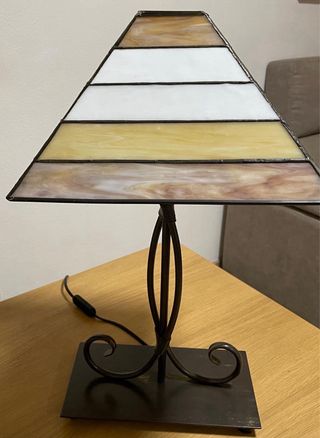 Lámpara de mesa artesanal estilo Tiffany - Diseño