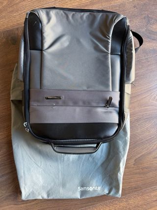 Mochila Samsonite Hombre Negra y Gris