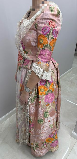 Vestido de Fallera con Zapatos y Espardeñas