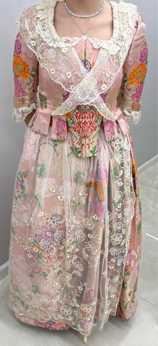 Vestido de Fallera con Zapatos y Espardeñas