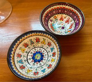 Juego de 2 cuencos de cerámica pintados a manor