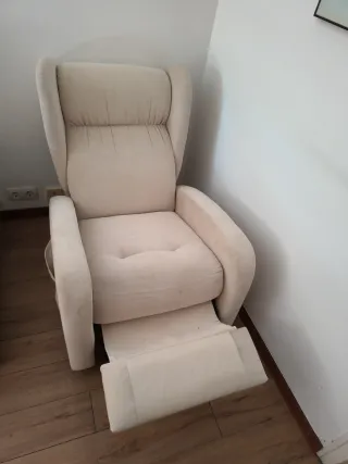 Sillón de descanso beige