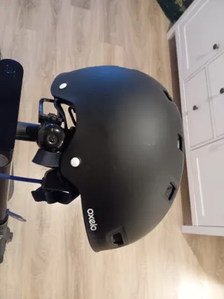 Patinete Eléctrico Xiaomi Scooter 3. Con casco