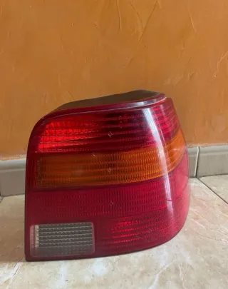 Piloto trasero Golf 4 Copiloto Original