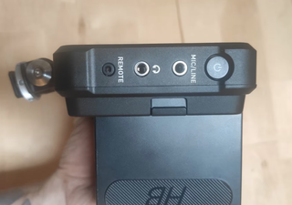 Atomos Ninja V + Batteria + Mount