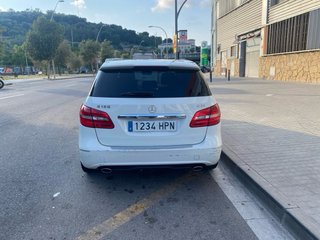Mercedes B180 CDI Automático · 160.000 km · 1 prop