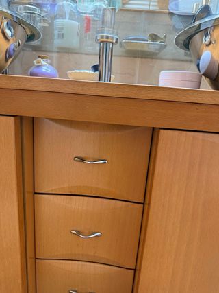 Mueble de baño madera y cristal en muy bueb estado