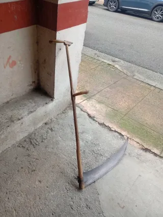 Antigua Guadaña de Siega.mango madera